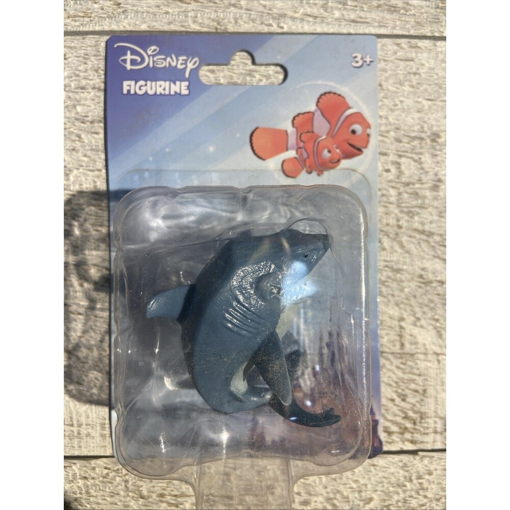 Disney Bruce Figurine 2016 Beverly Hills Teddy Bear Company